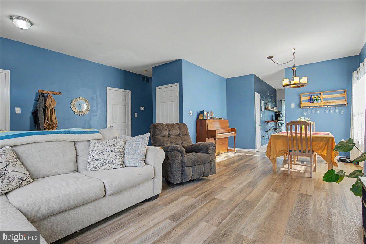 BOOTHHURST - Residential