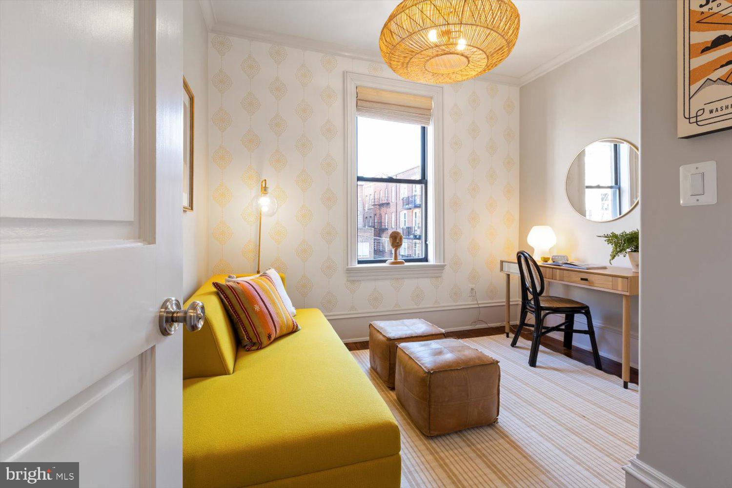 CAPITOL HILL - Residential