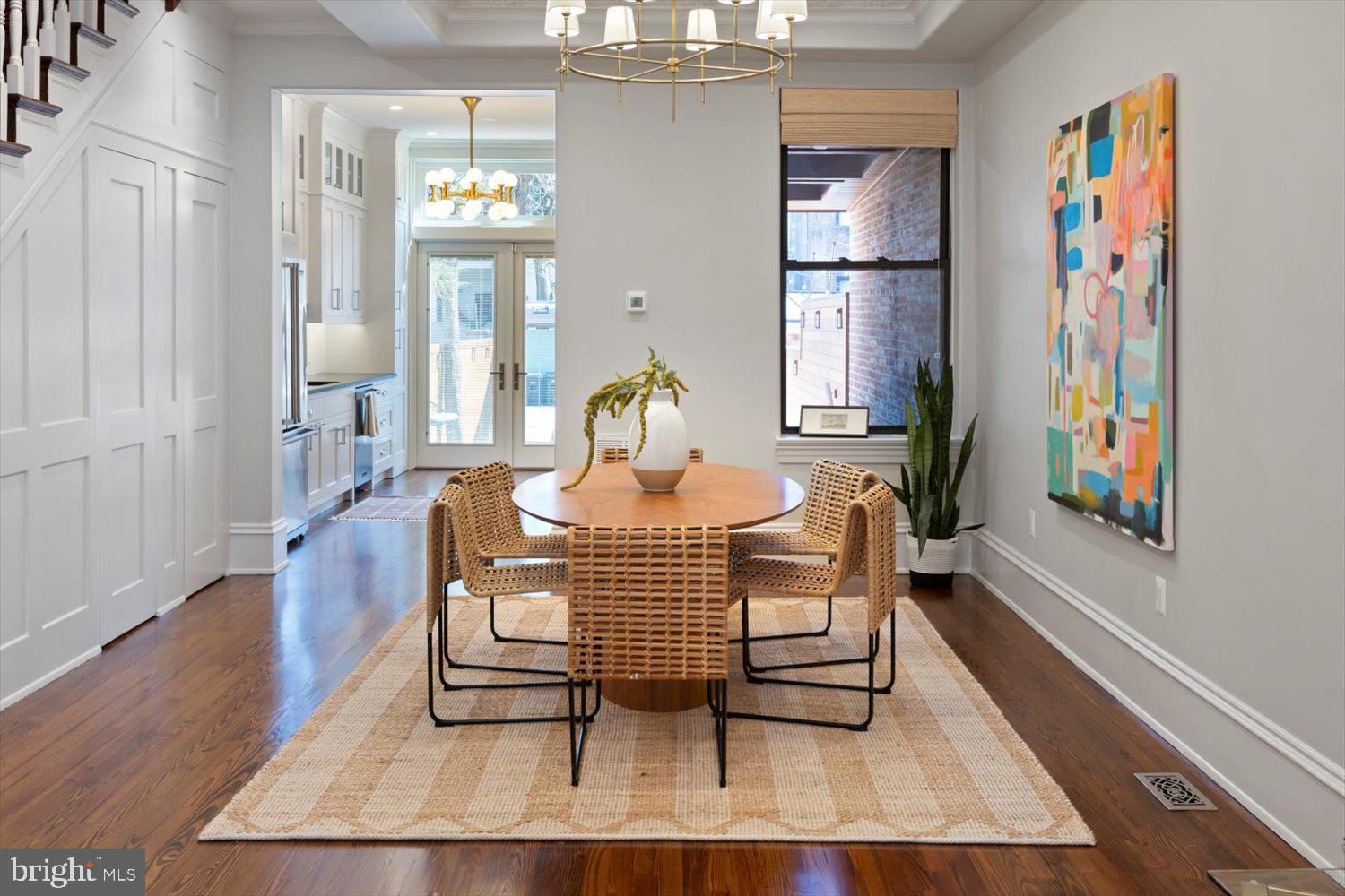 CAPITOL HILL - Residential