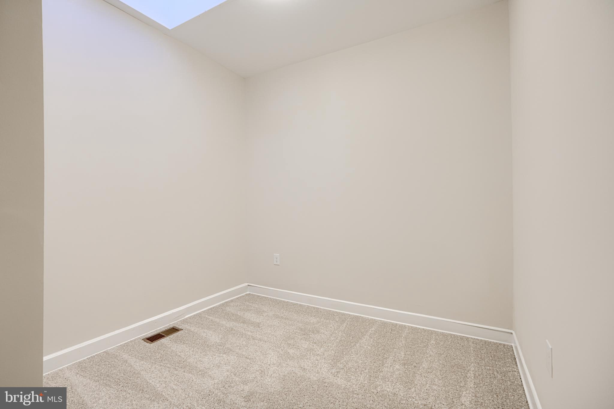 RESERVOIR HILL - Residential