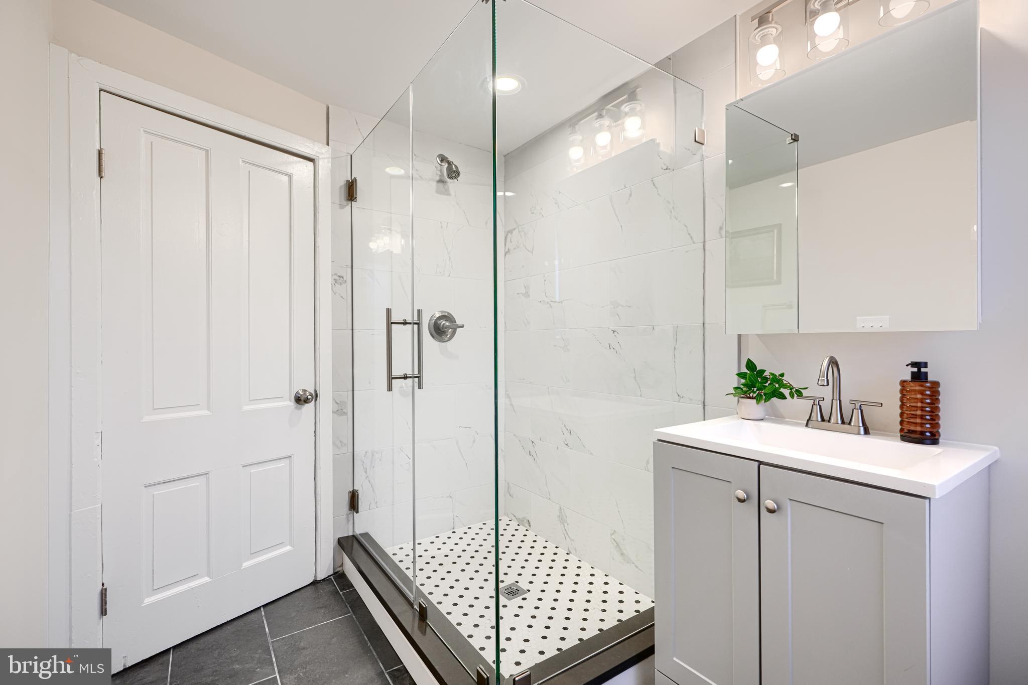 RESERVOIR HILL - Residential