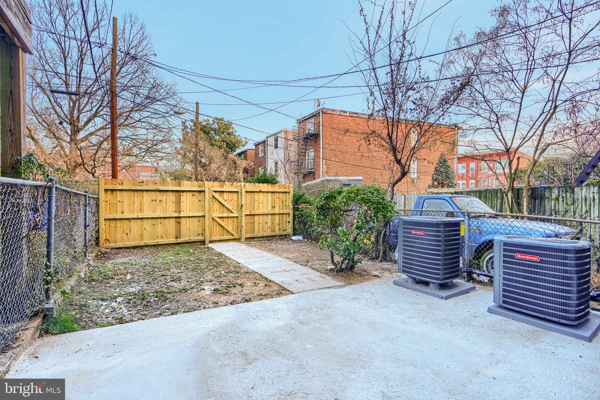 RESERVOIR HILL - Residential