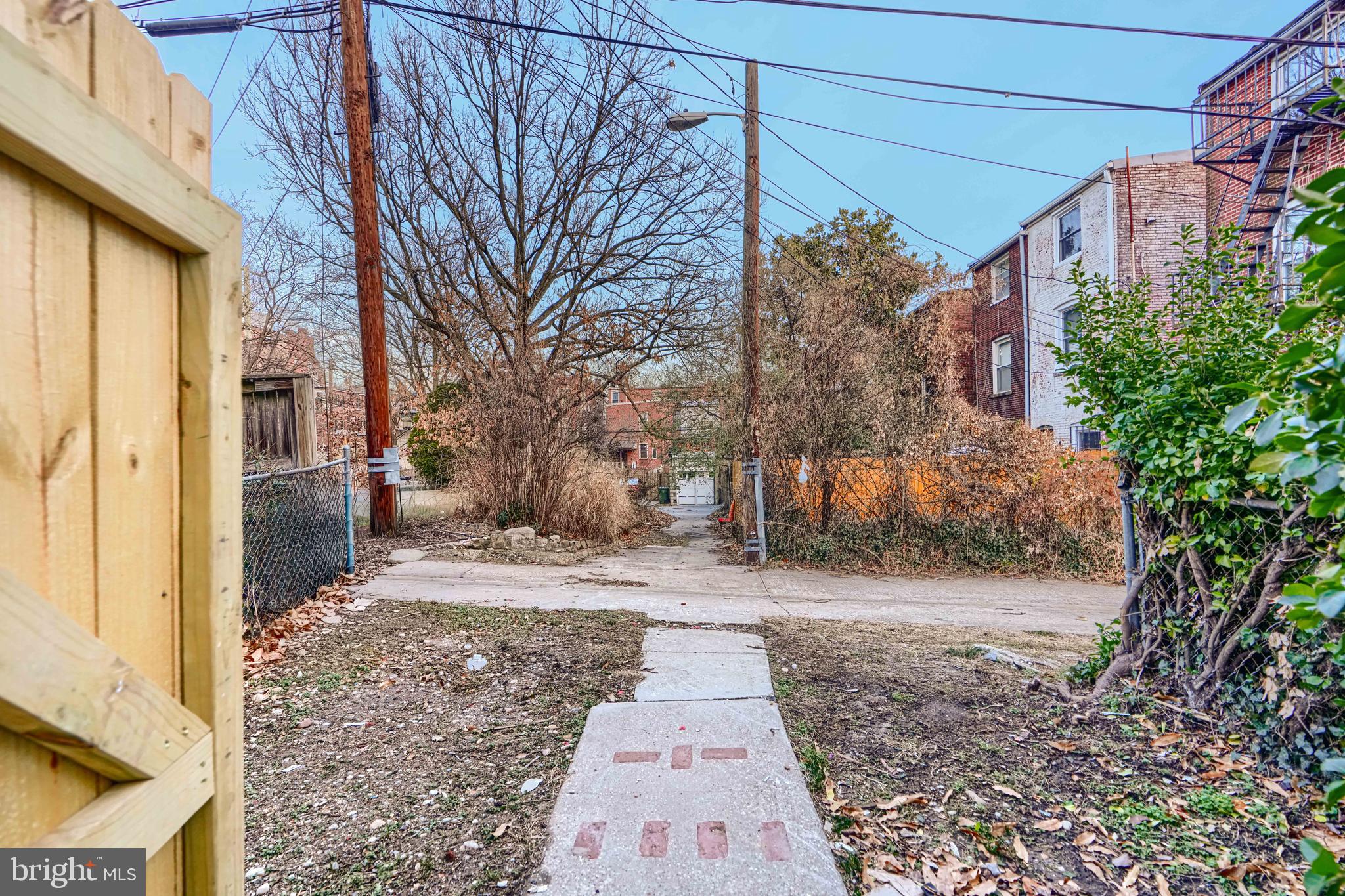 RESERVOIR HILL - Residential