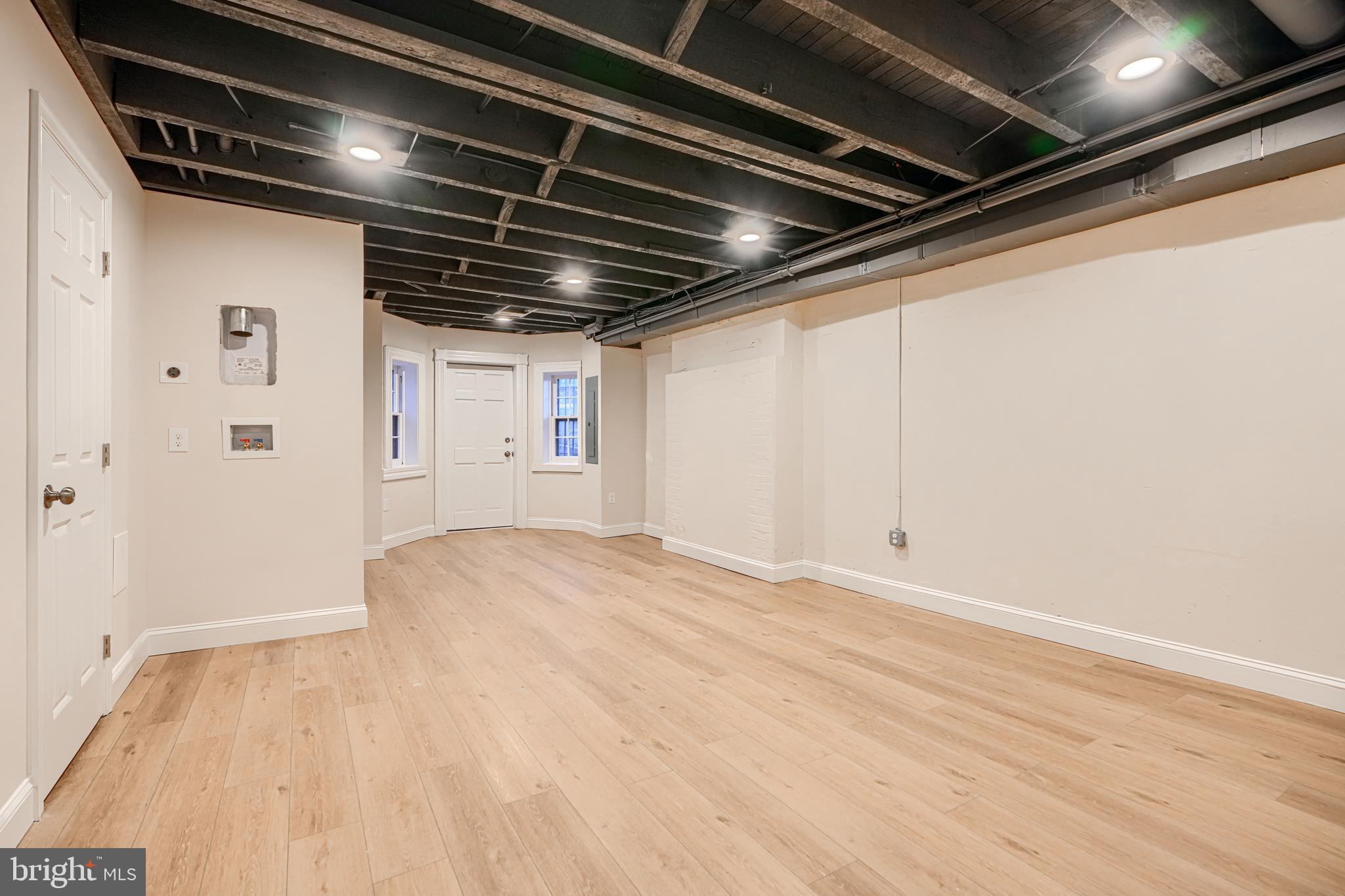 RESERVOIR HILL - Residential