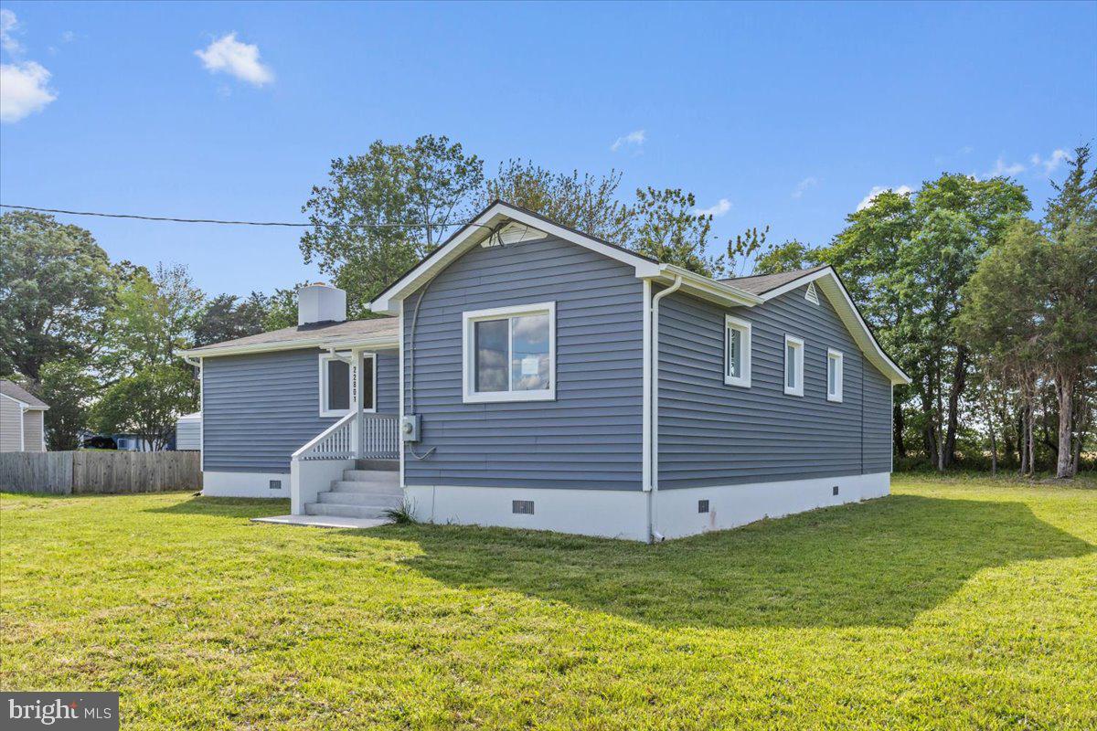 22801 PLEASANT LANE