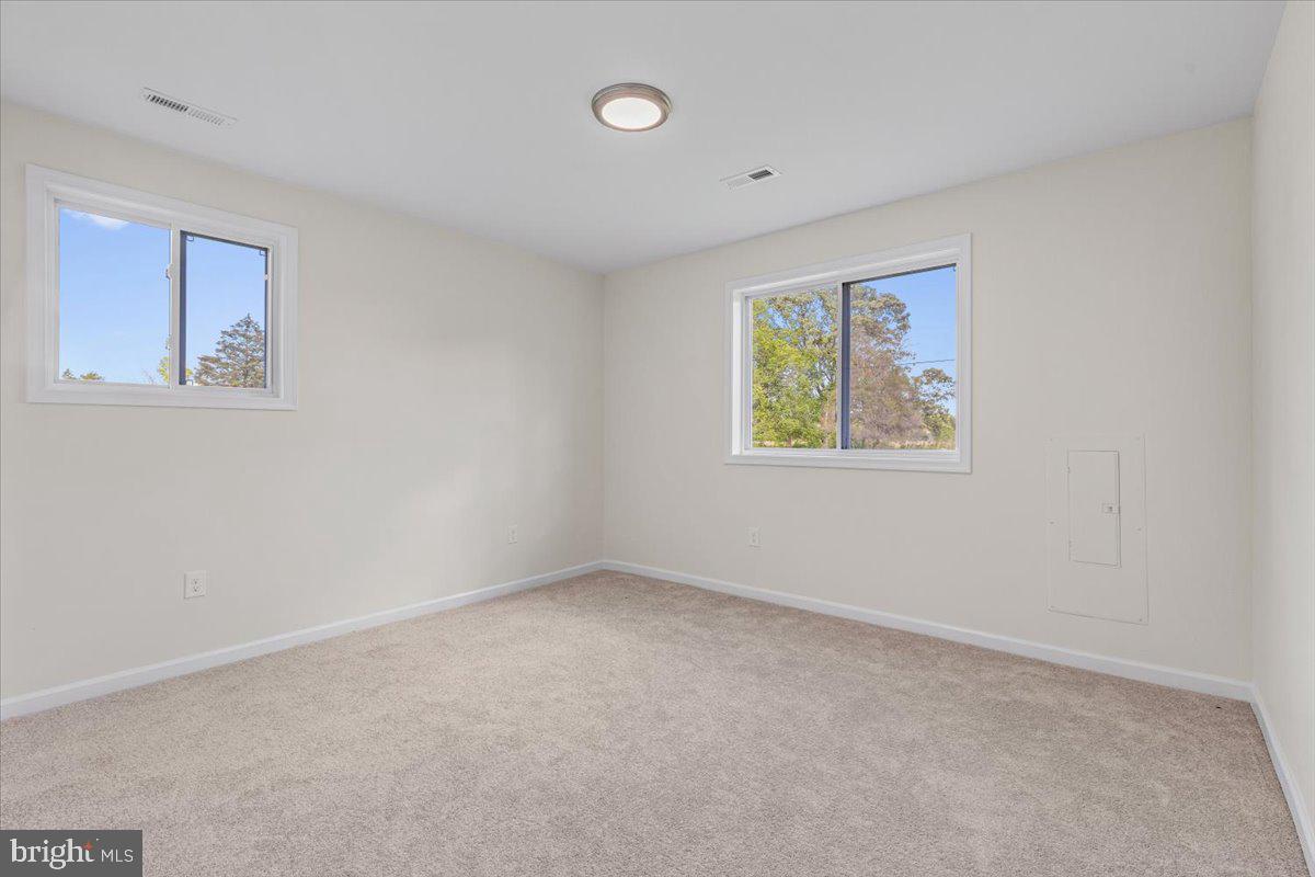 LONGVIEW BEACH CHAPTICO-BUSHWOOD - Residential