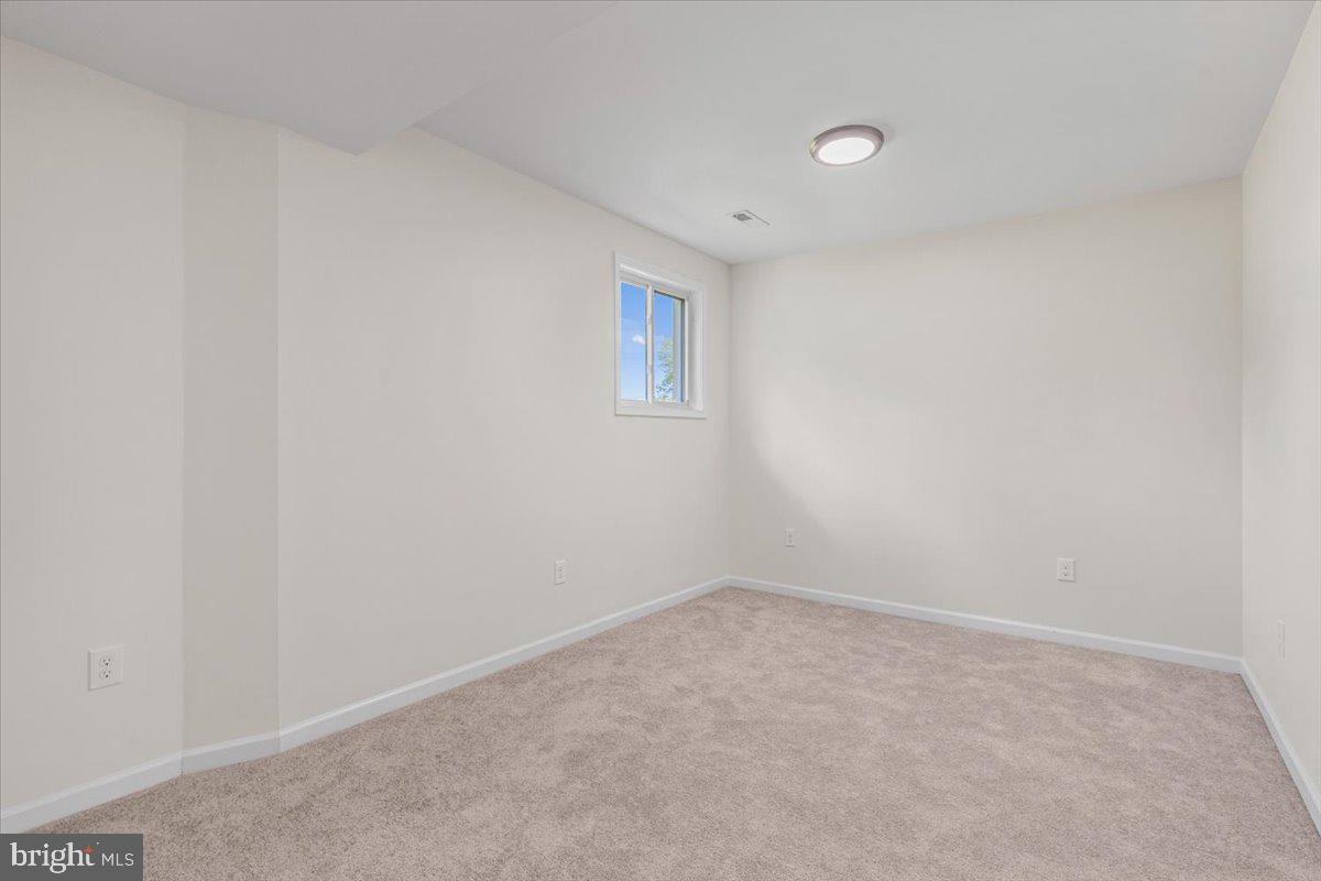 LONGVIEW BEACH CHAPTICO-BUSHWOOD - Residential