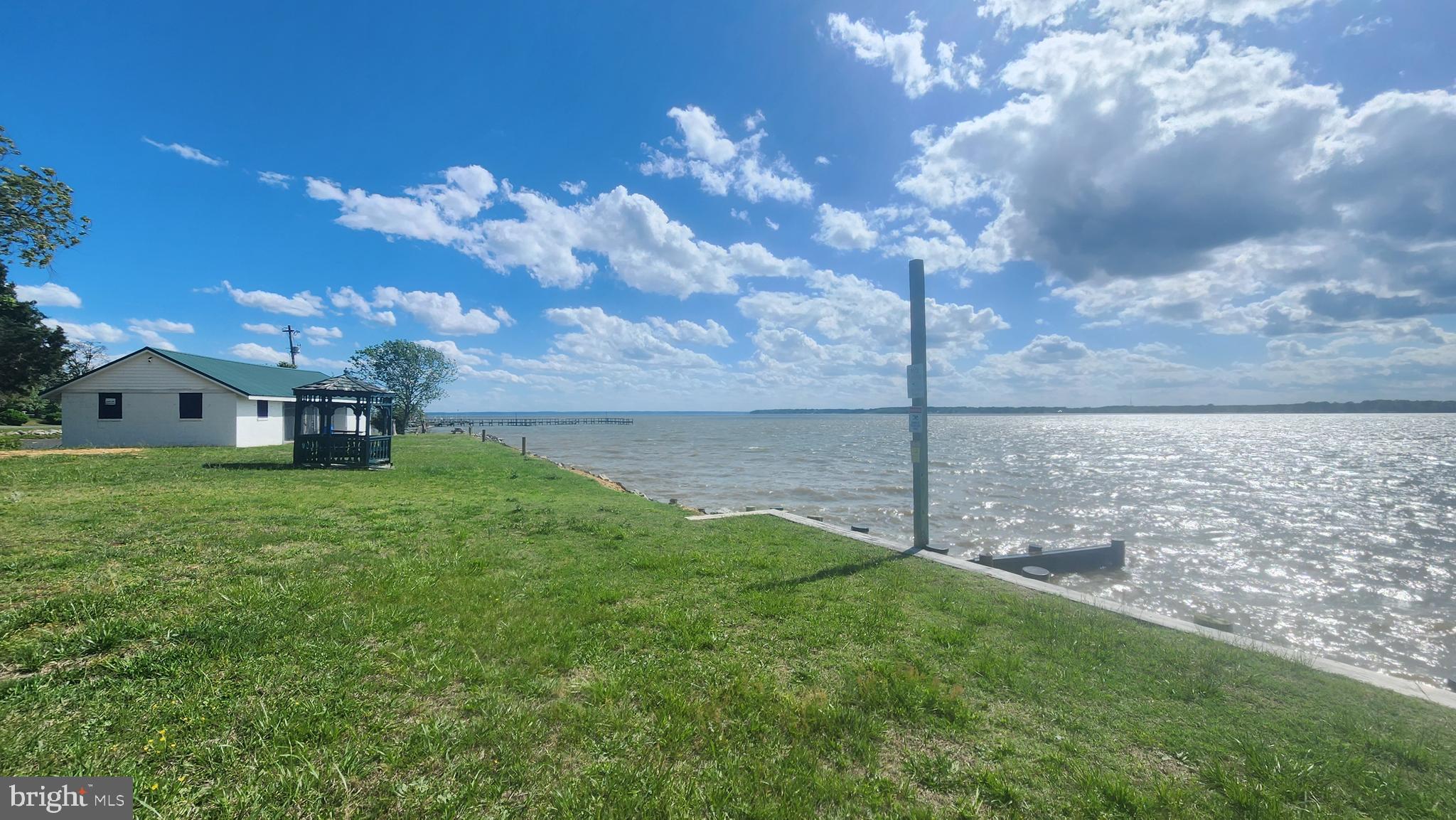 LONGVIEW BEACH CHAPTICO-BUSHWOOD - Residential