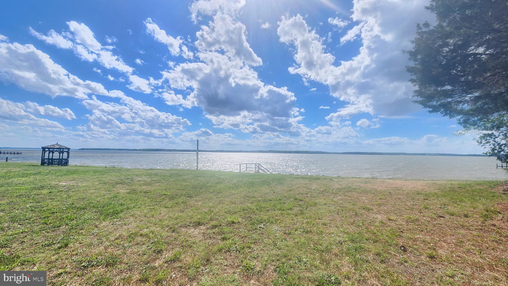 LONGVIEW BEACH CHAPTICO-BUSHWOOD - Residential