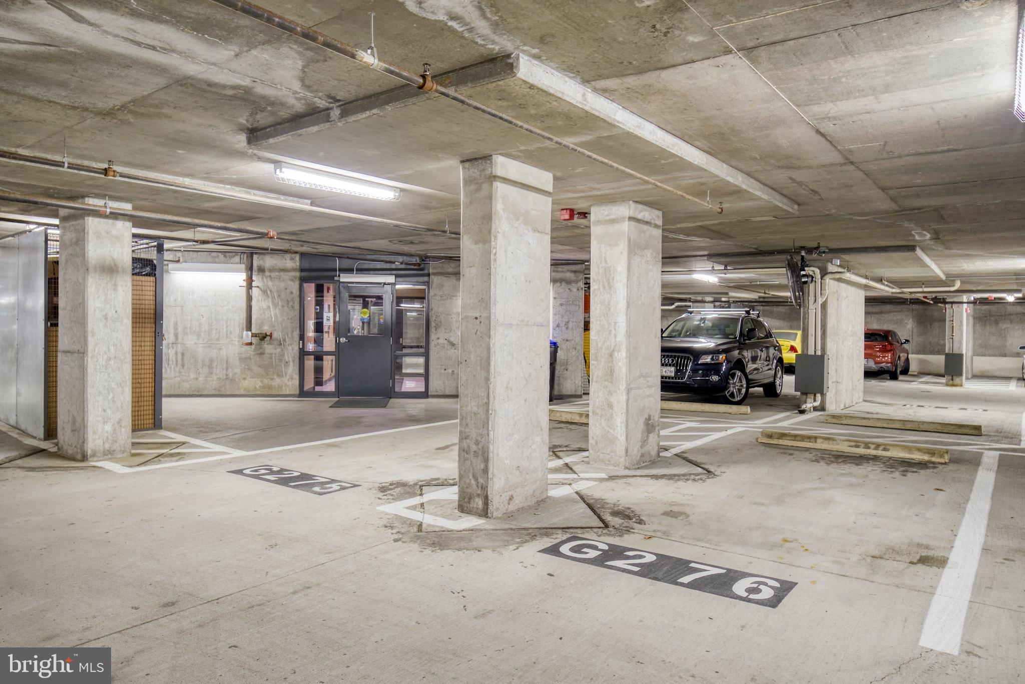 PARAMOUNT - Residential