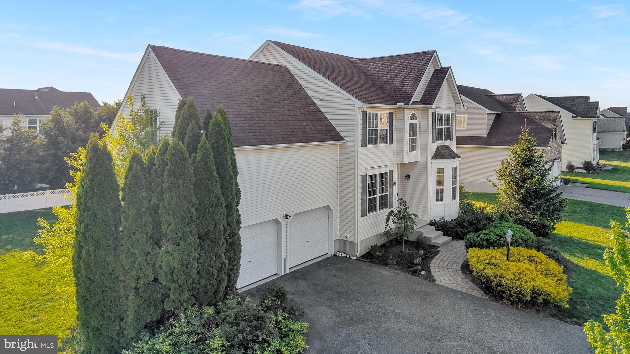 PINEHURST VILLAGE - Residential