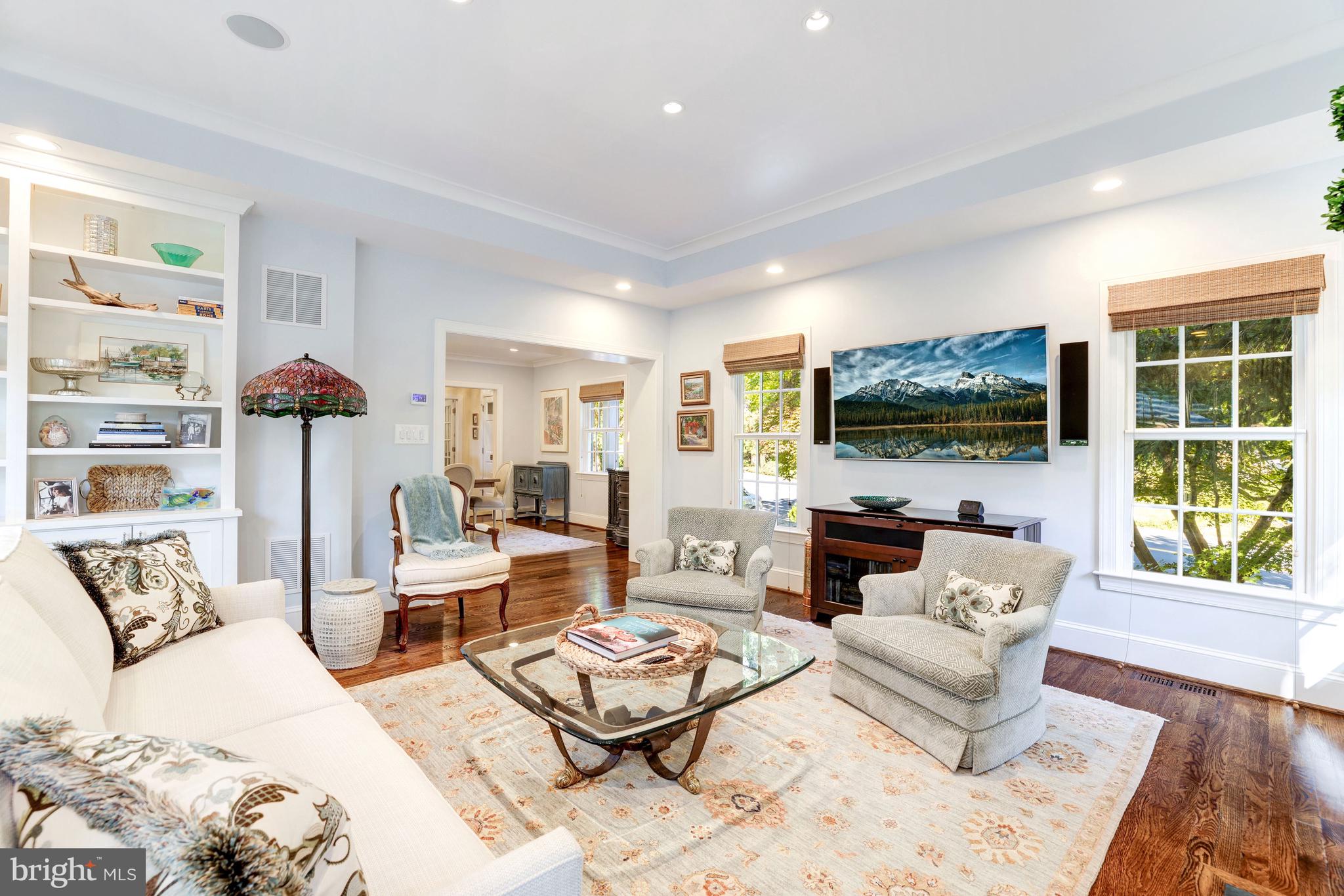 BROYHILL FOREST - Residential