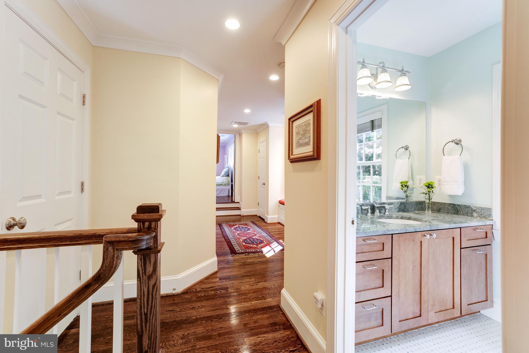 BROYHILL FOREST - Residential