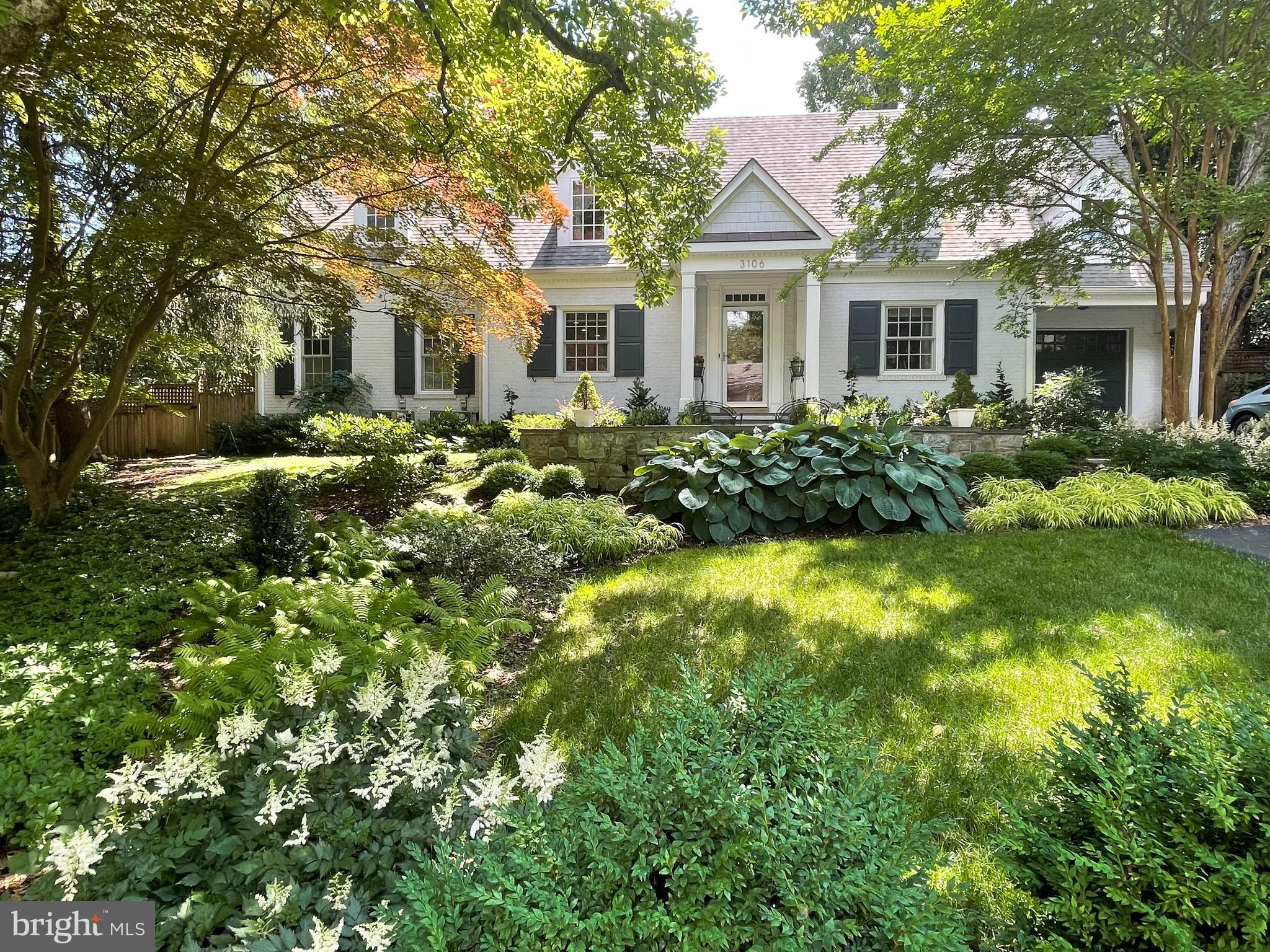 BROYHILL FOREST - Residential