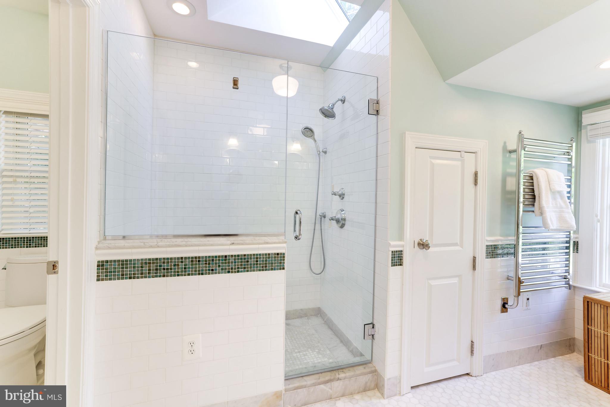 BROYHILL FOREST - Residential