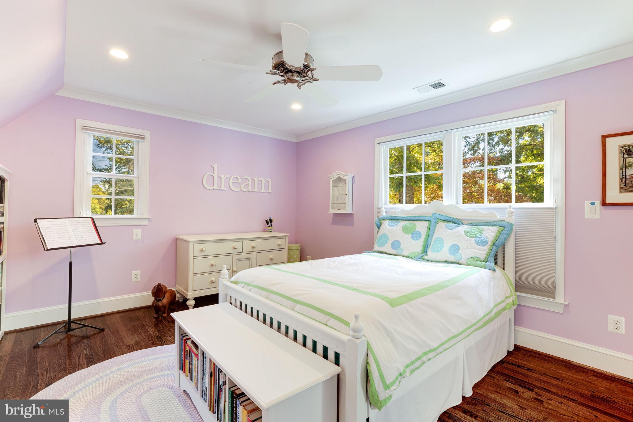 BROYHILL FOREST - Residential