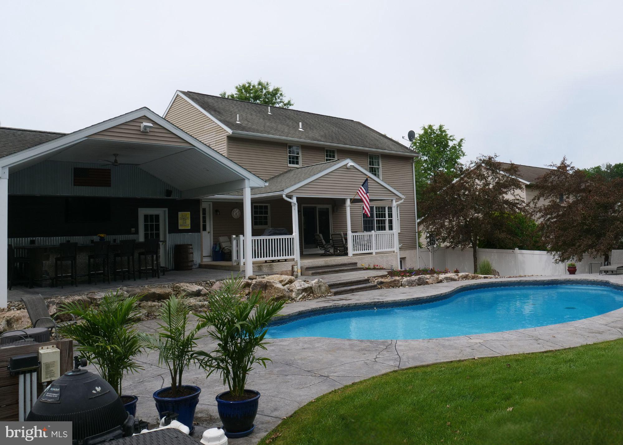 3021 BURTON DRIVE
