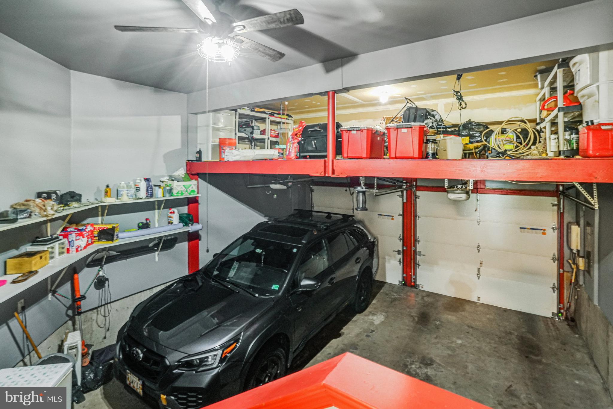 LORTON TOWN CNTR LANDBAY - Residential