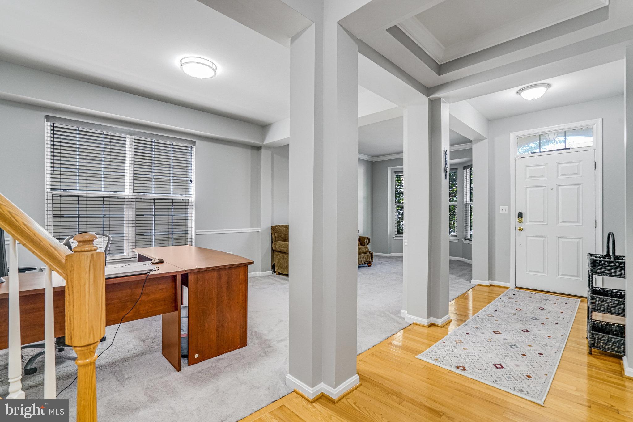 LORTON TOWN CNTR LANDBAY - Residential