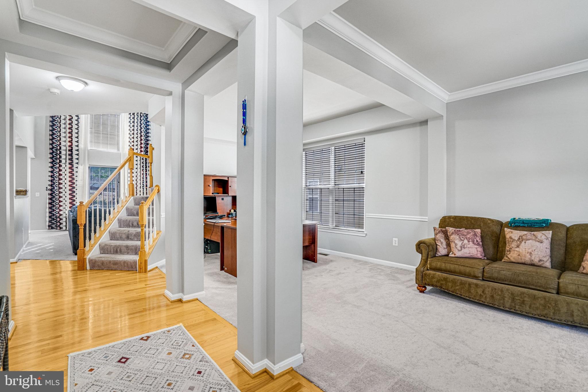 LORTON TOWN CNTR LANDBAY - Residential