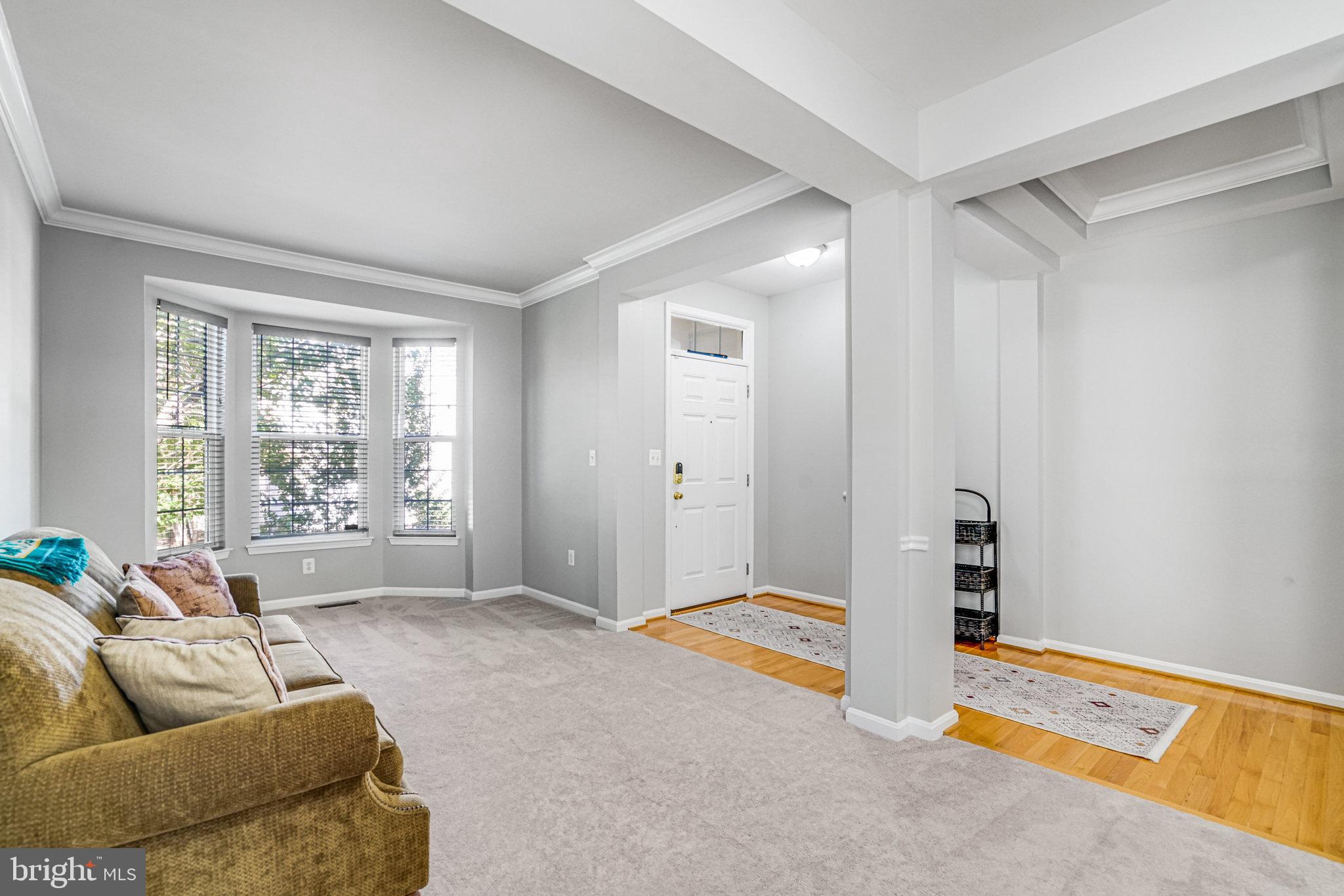 LORTON TOWN CNTR LANDBAY - Residential