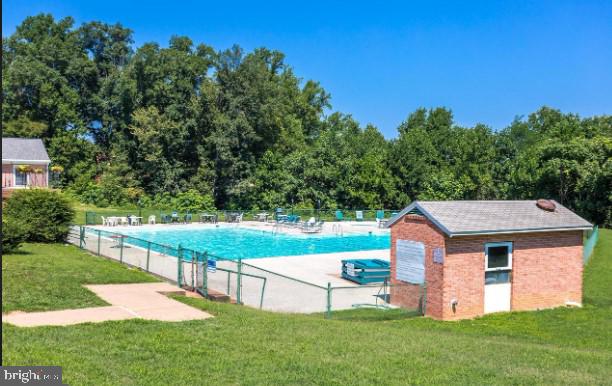 STRATFORD HARBOUR - Land