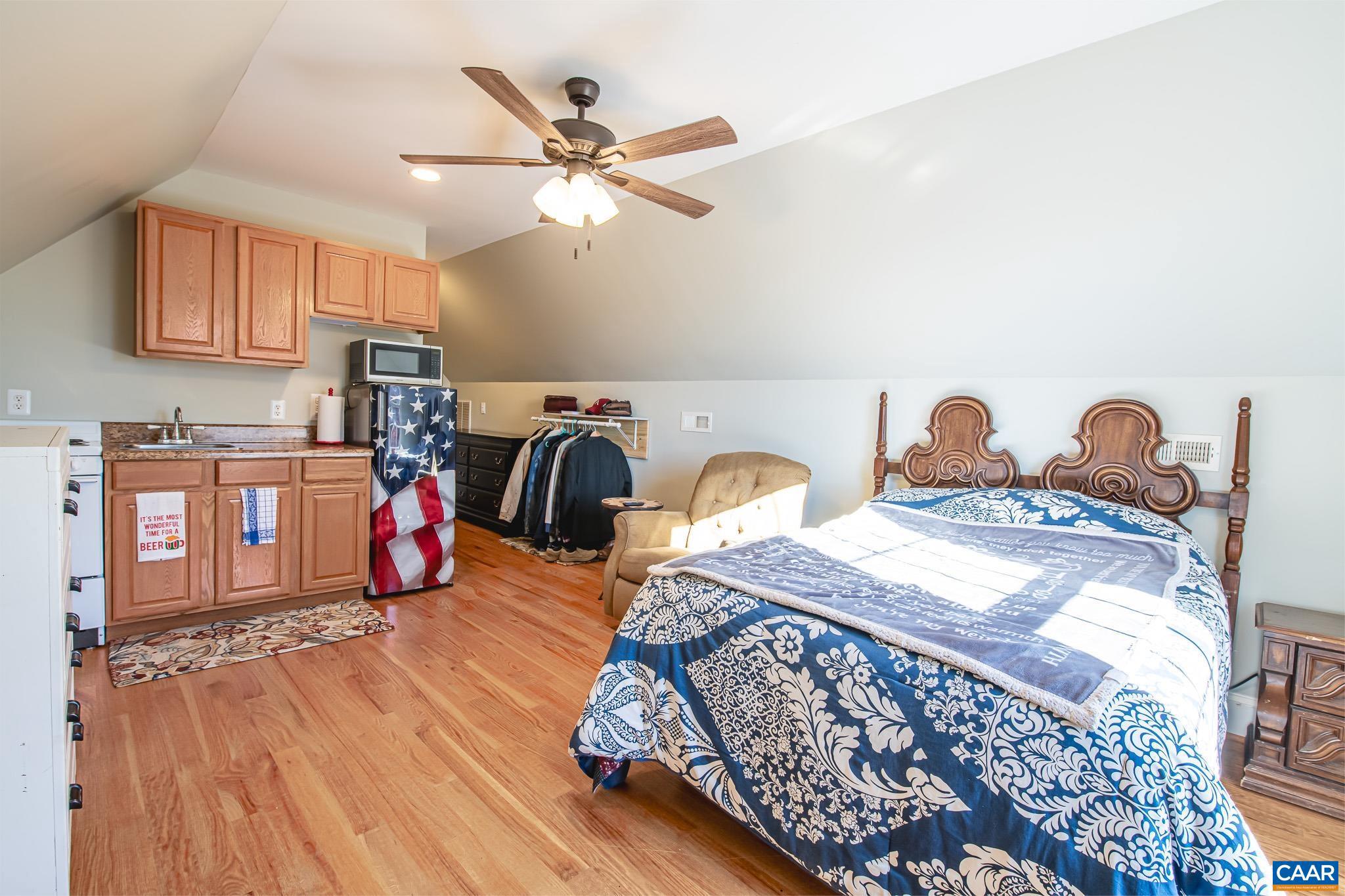 CENTENNIAL ESTATES - Residential