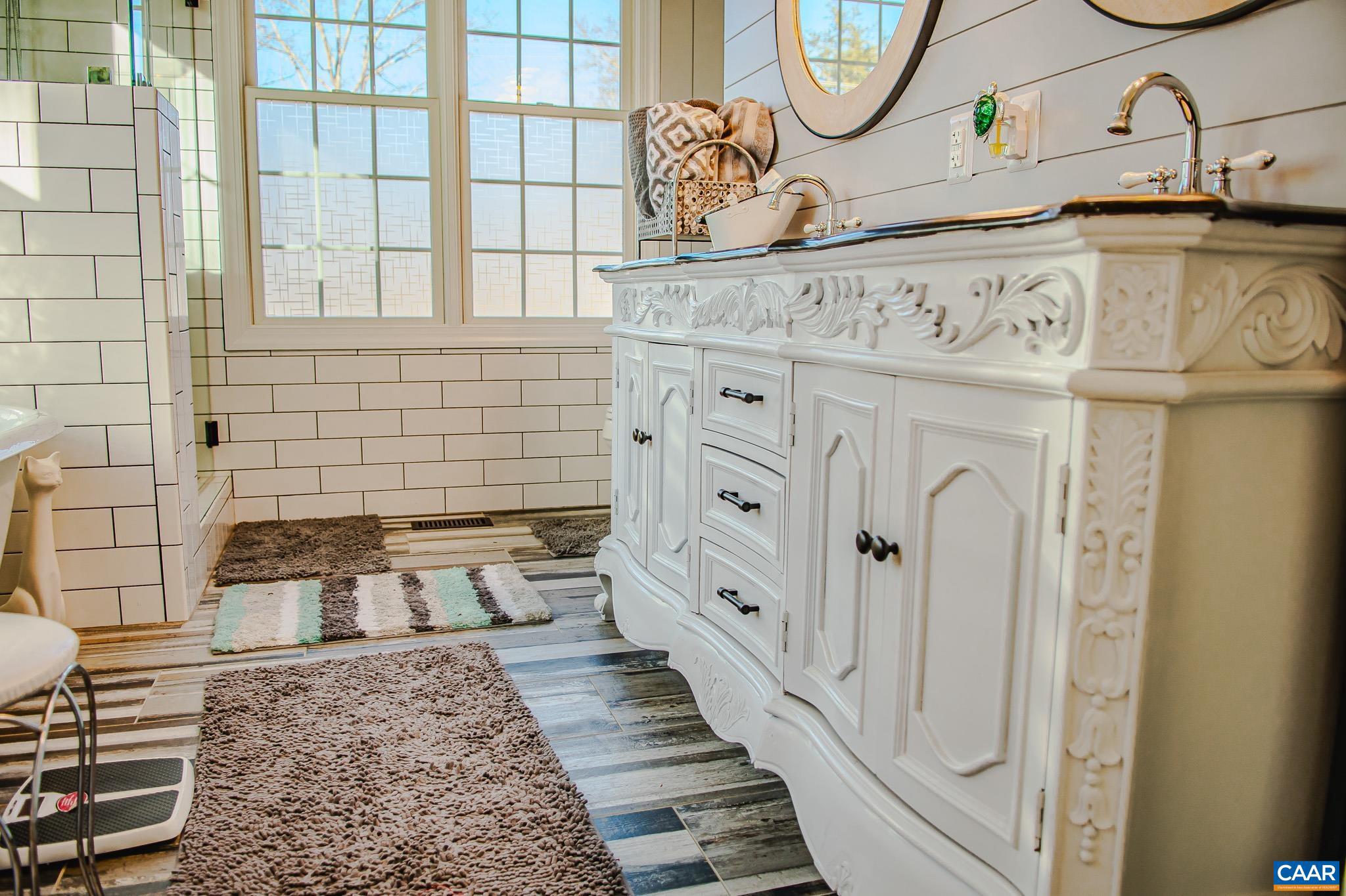 CENTENNIAL ESTATES - Residential