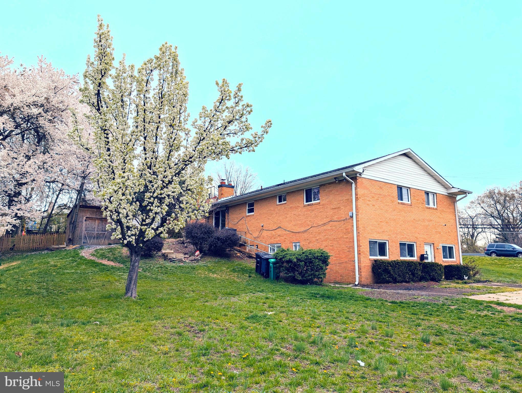 PLEASANT ACRES - Residential