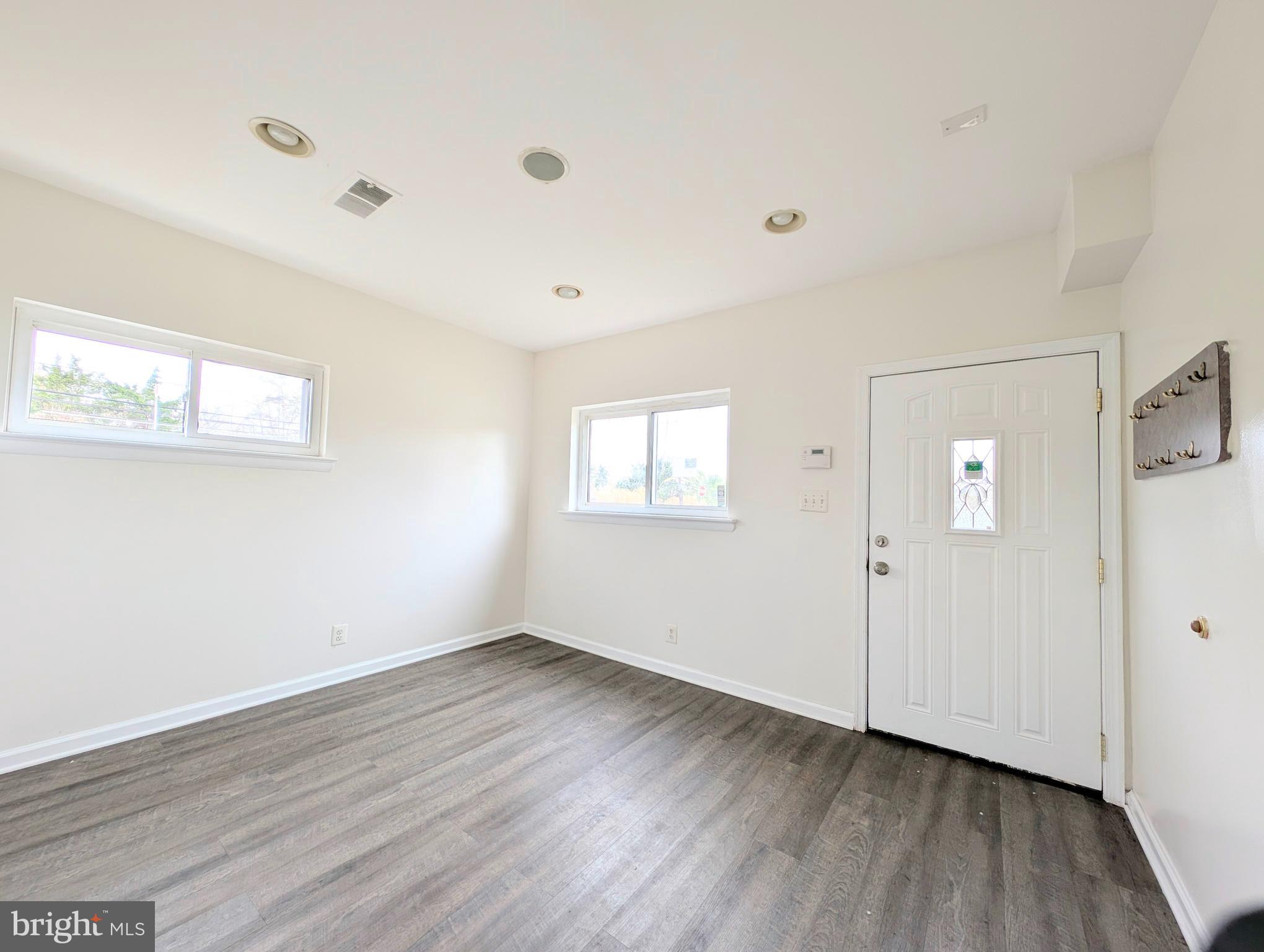 PLEASANT ACRES - Residential