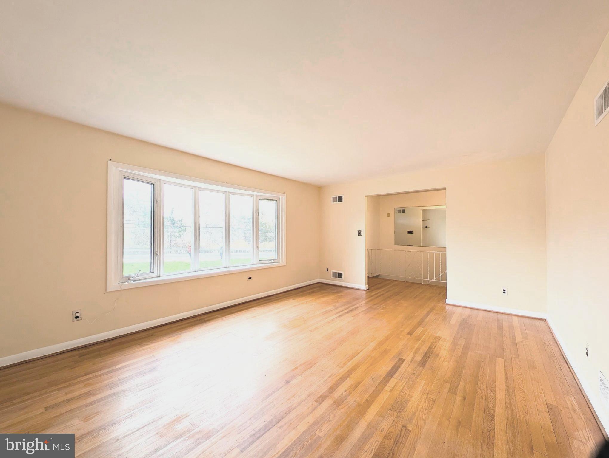 PLEASANT ACRES - Residential