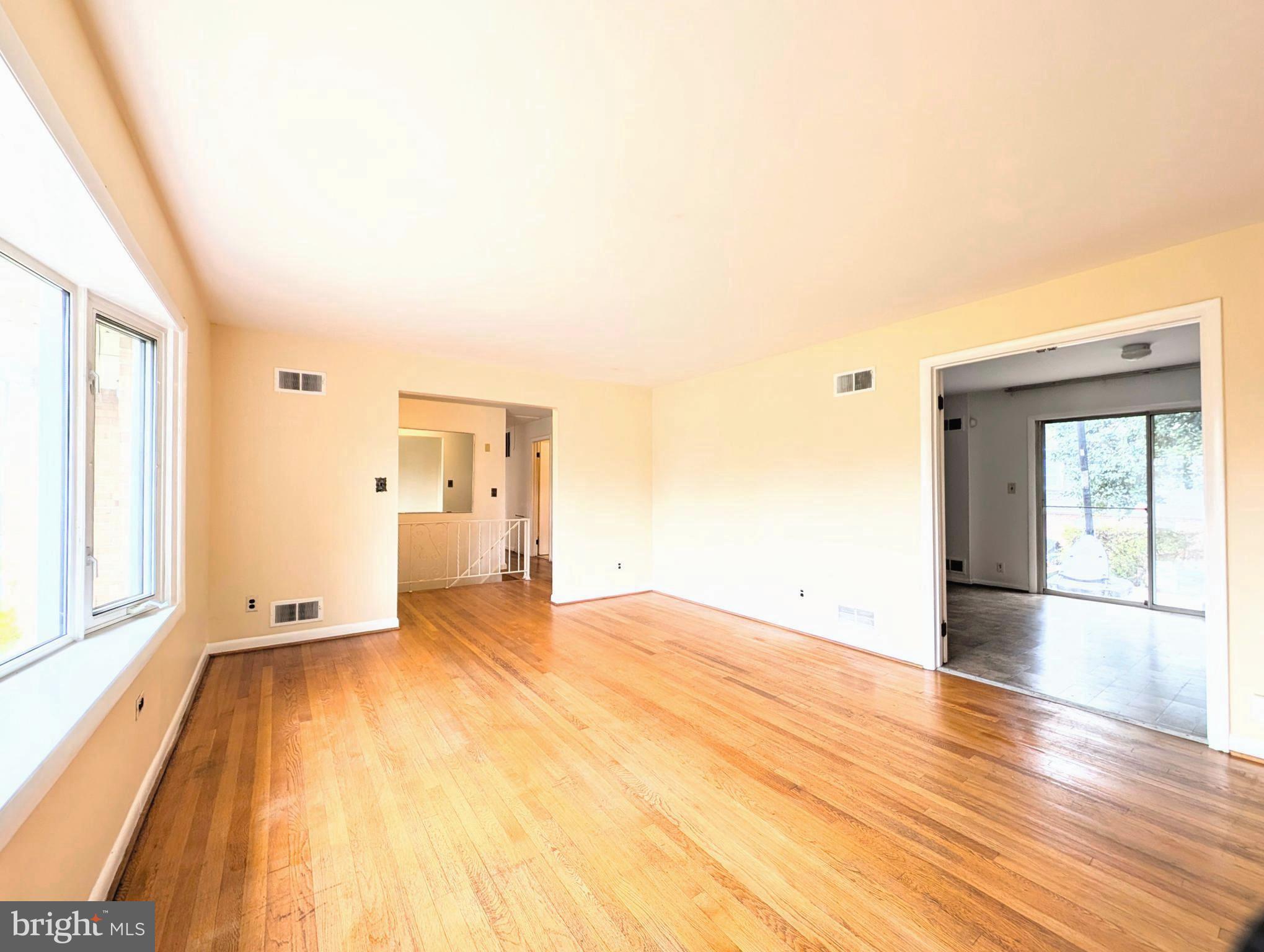 PLEASANT ACRES - Residential