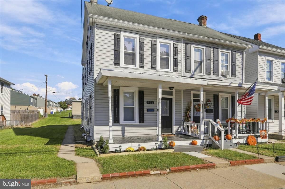 822 SALEM AVENUE
