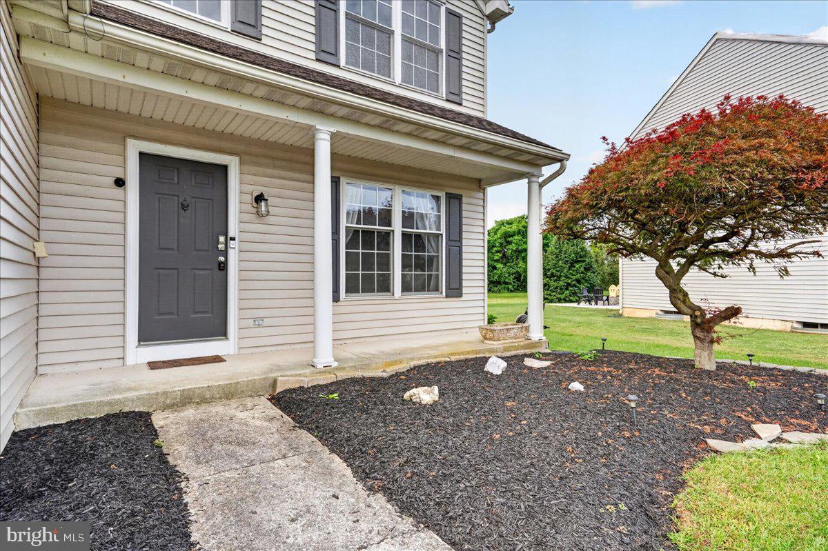 266 LONGLEAF DRIVE