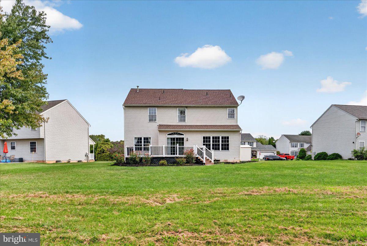 266 LONGLEAF DRIVE