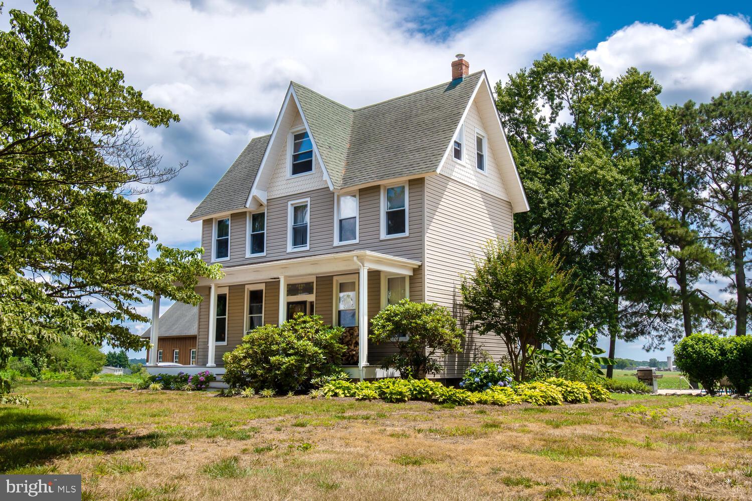 INGLESIDE - Residential