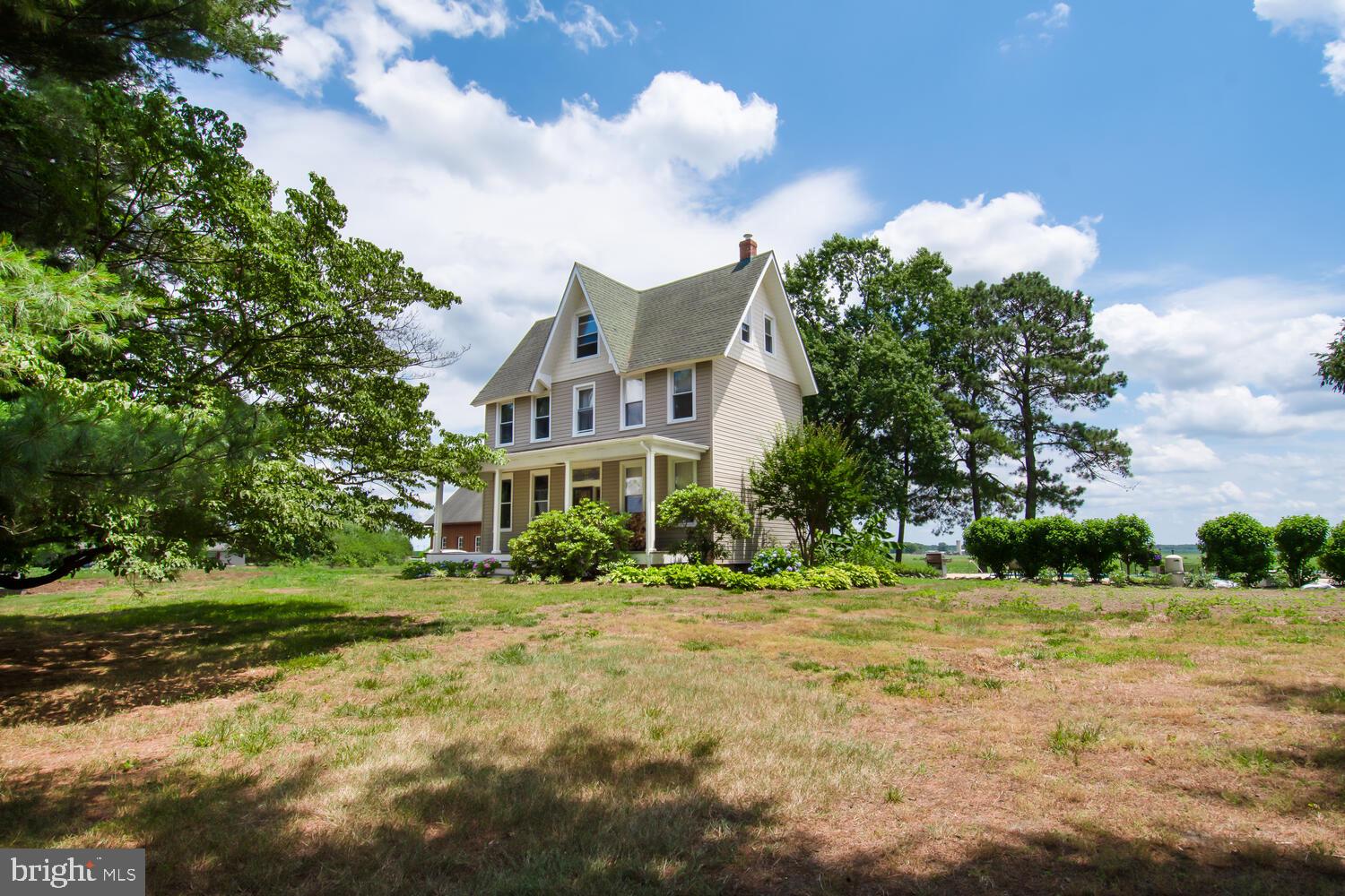 INGLESIDE - Residential