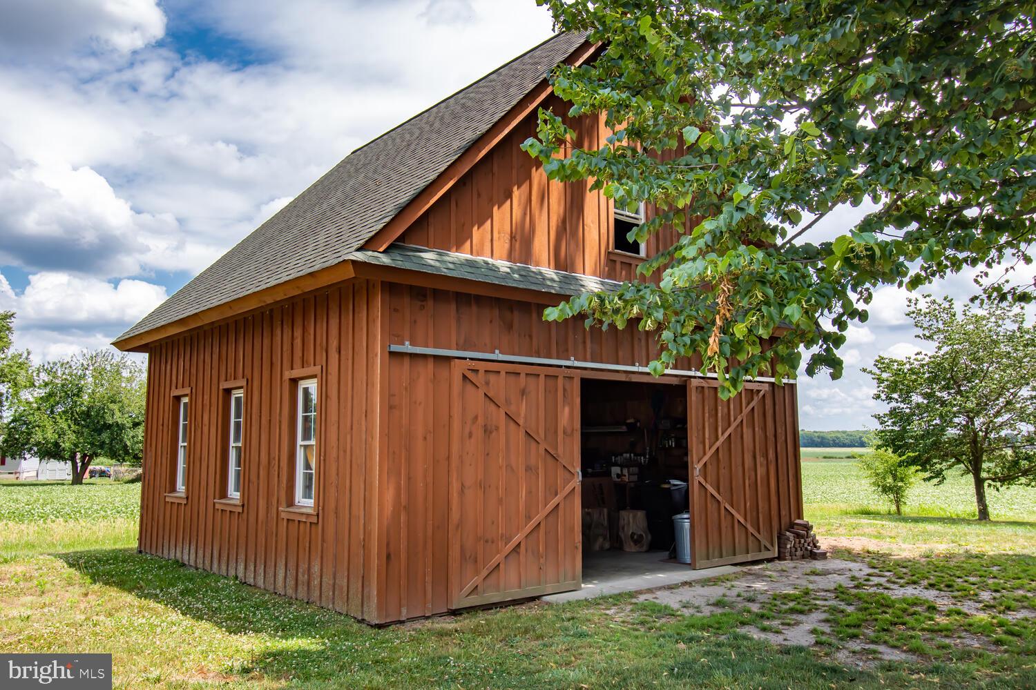 INGLESIDE - Residential