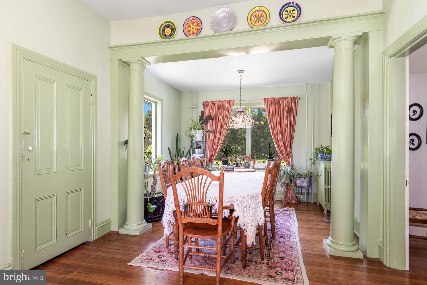 INGLESIDE - Residential