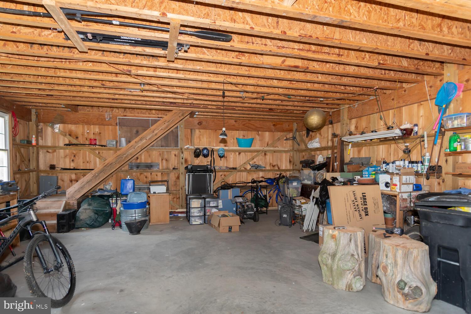 INGLESIDE - Residential