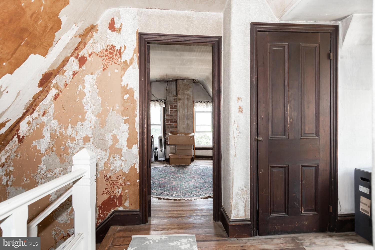 INGLESIDE - Residential