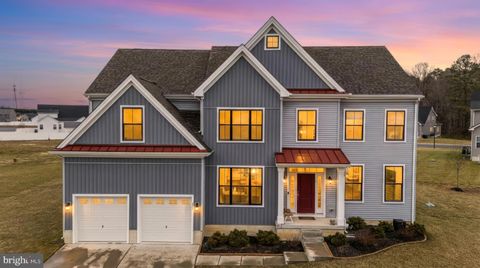 525 CROWN FOREST LANE FELTON DE 19943