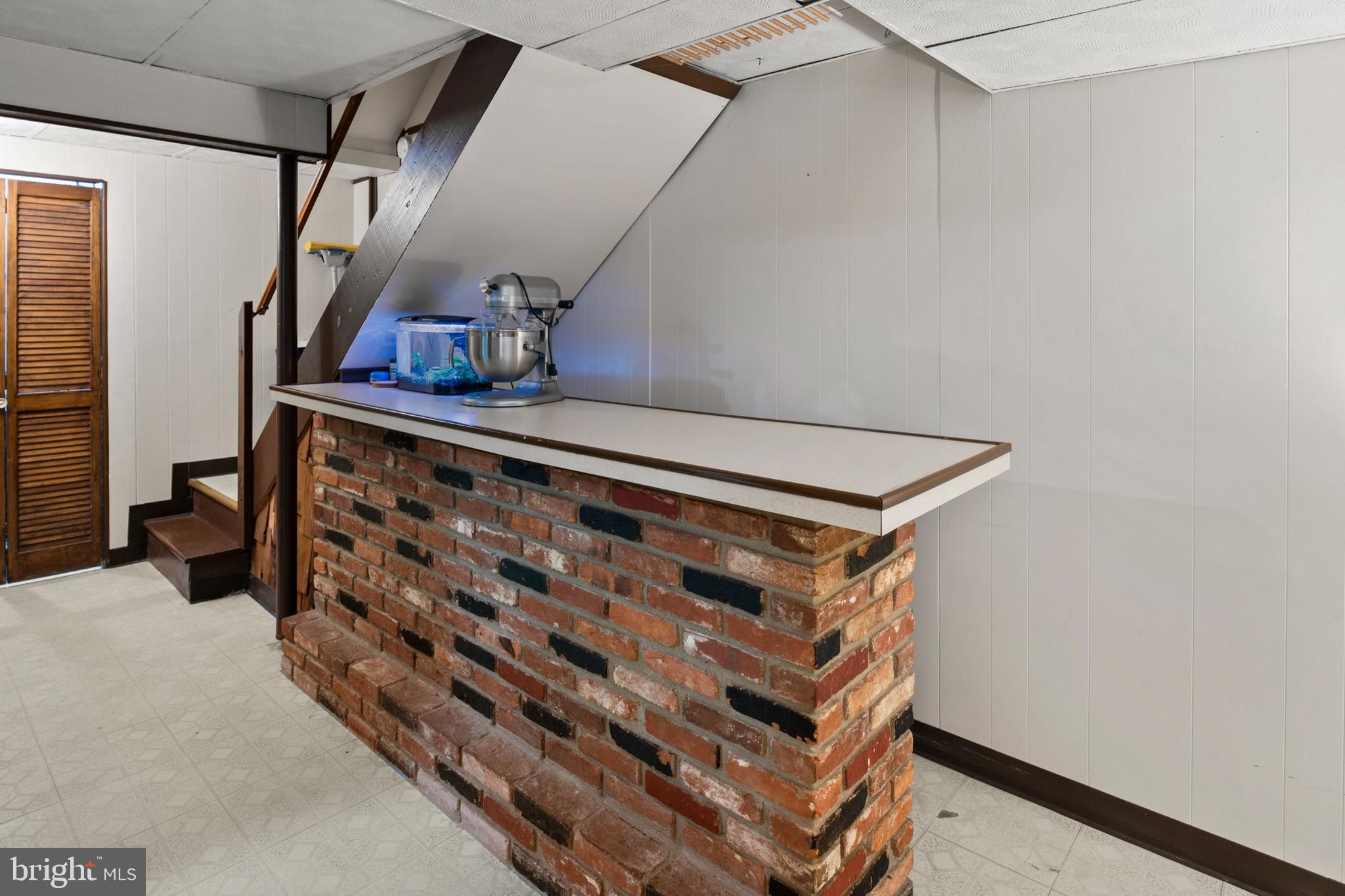 CROFTON MEADOWS - Residential