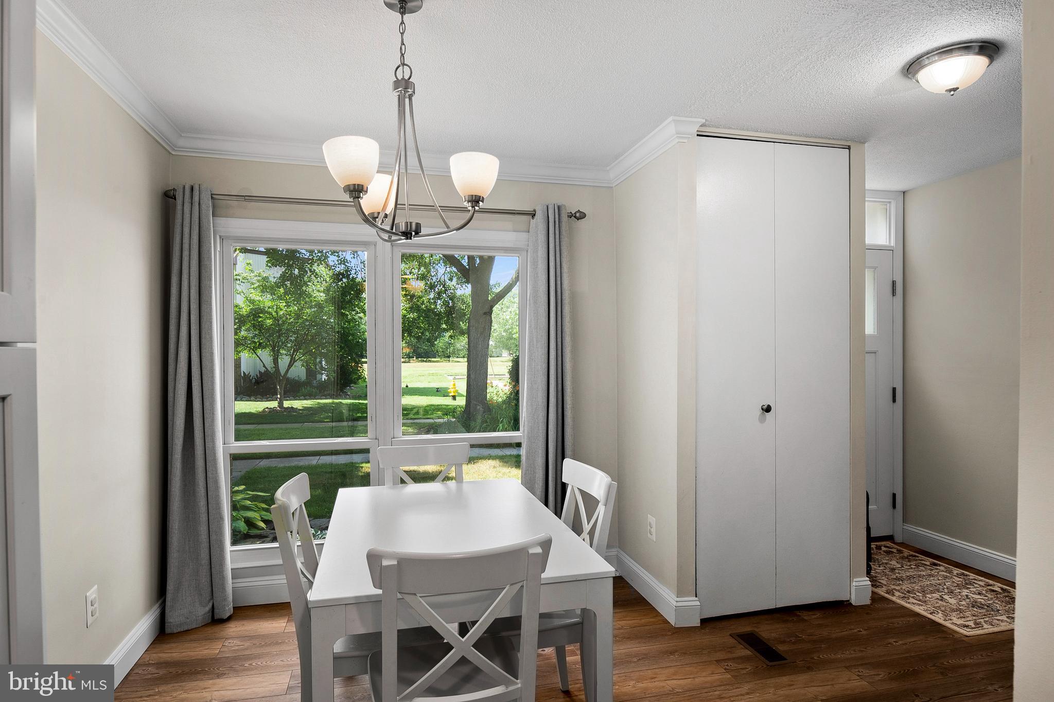 CROFTON MEADOWS - Residential