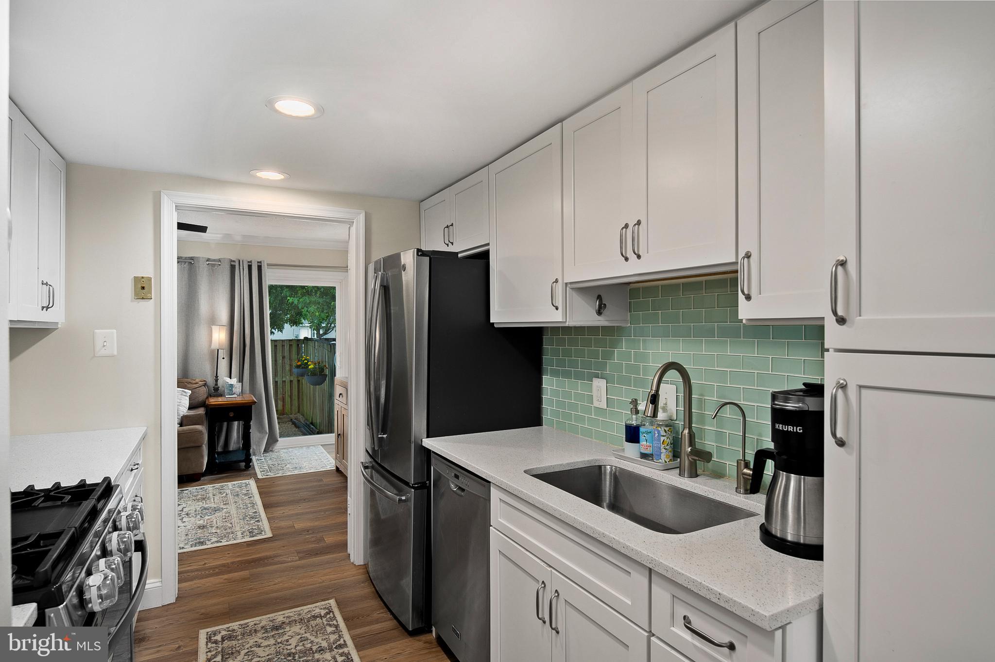 CROFTON MEADOWS - Residential