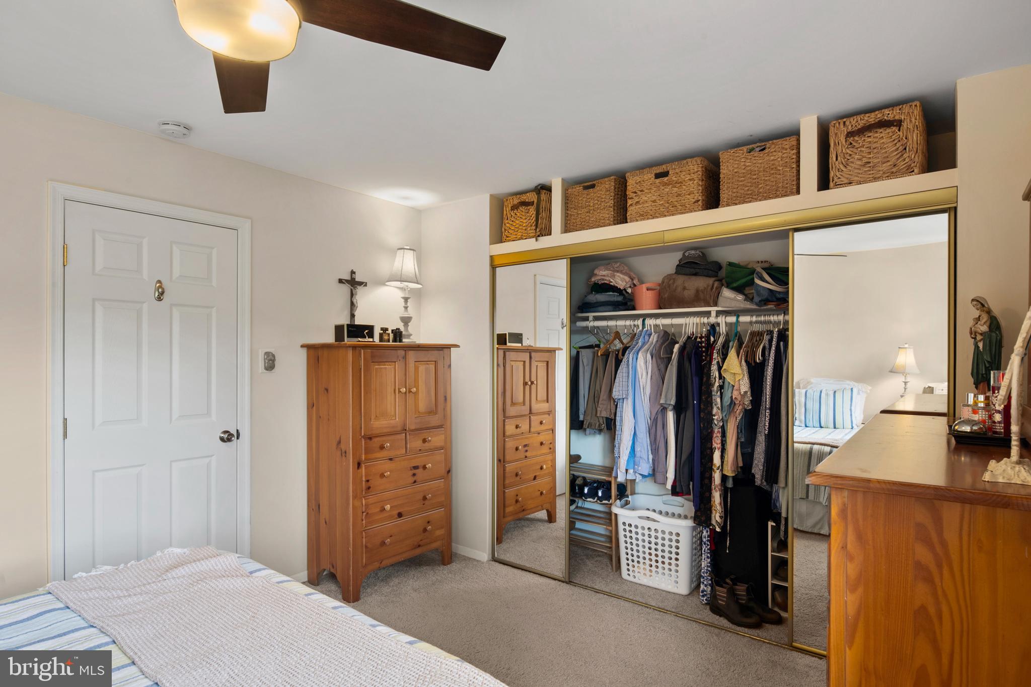 CROFTON MEADOWS - Residential