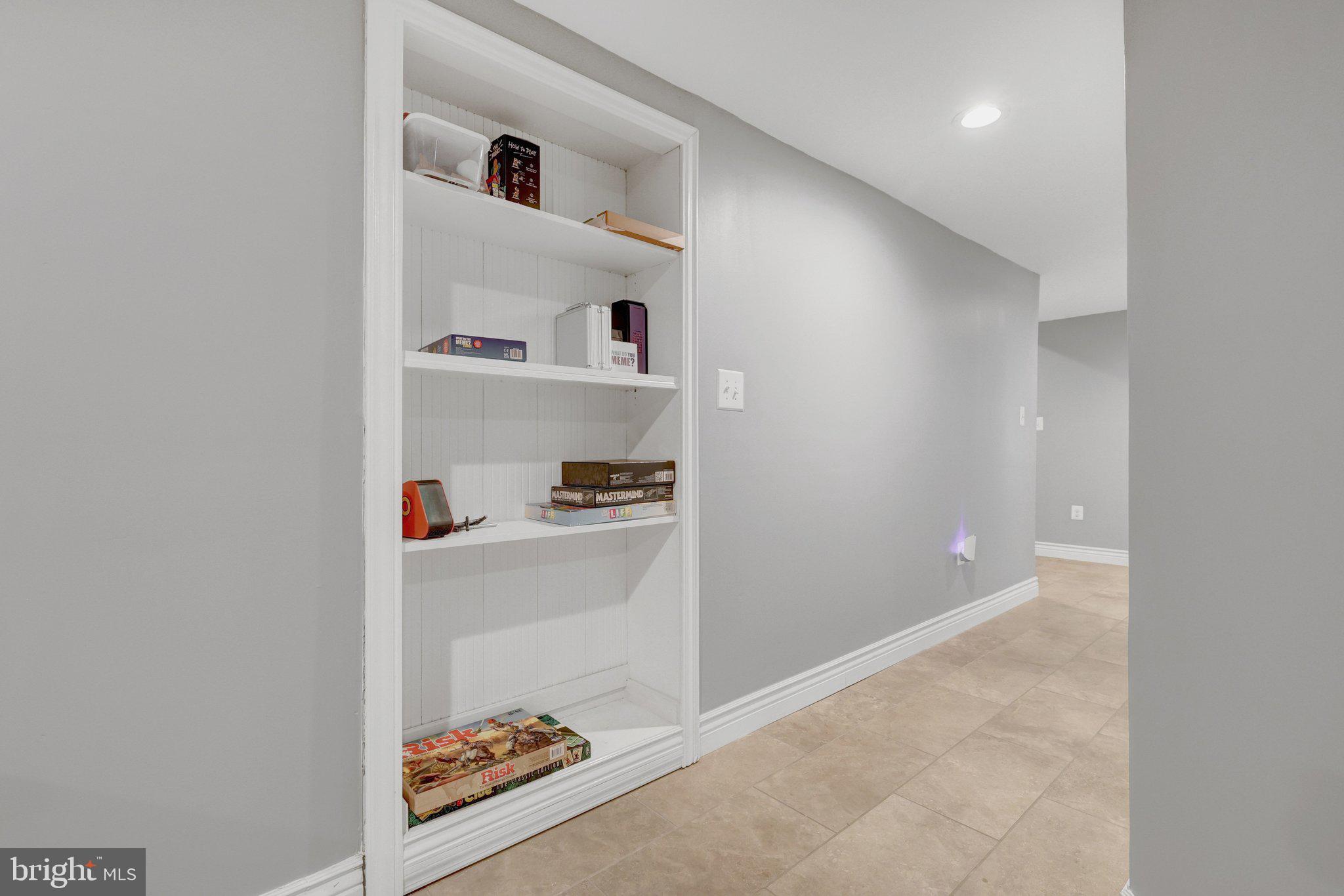 KINGS GRANT - Residential