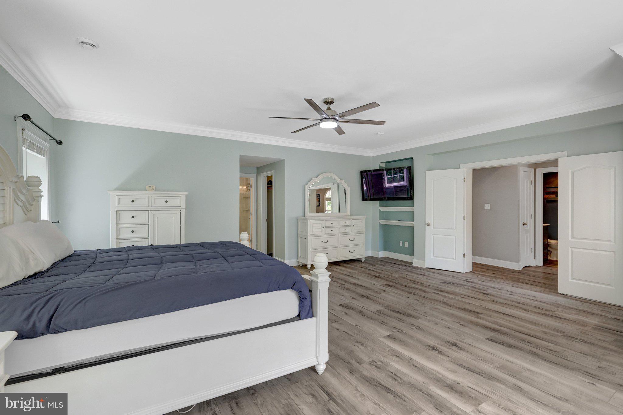 KINGS GRANT - Residential