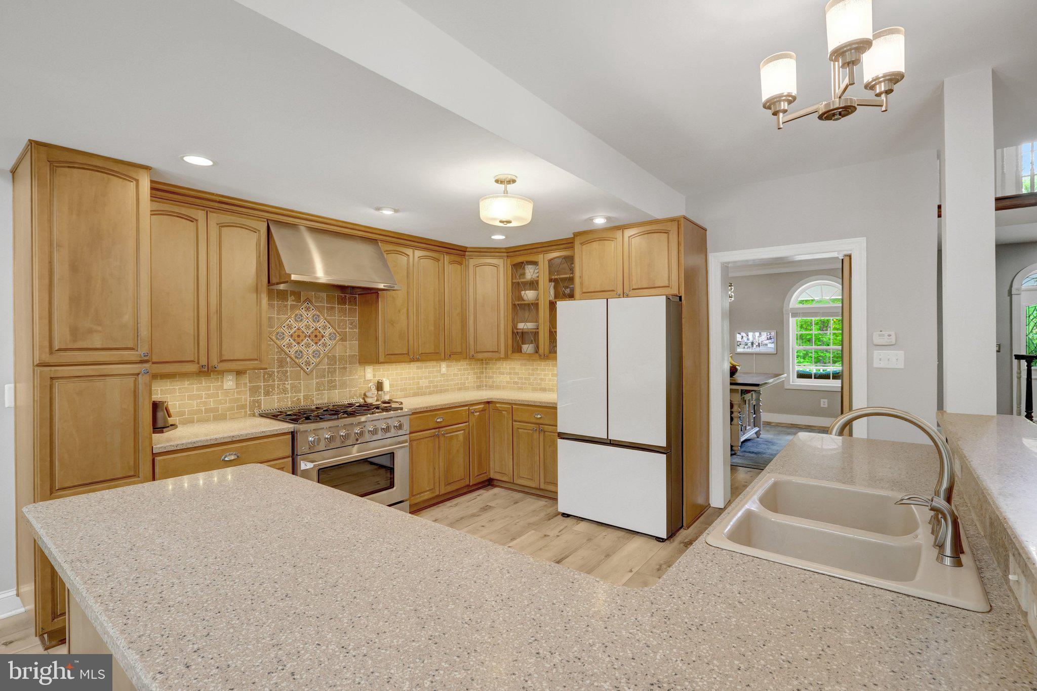 KINGS GRANT - Residential