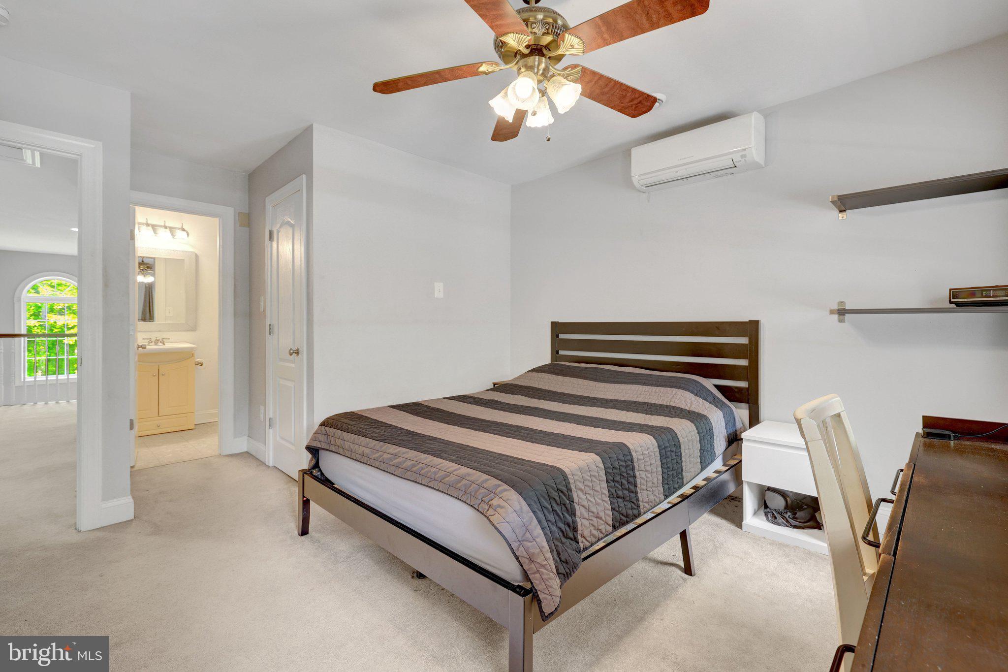 KINGS GRANT - Residential